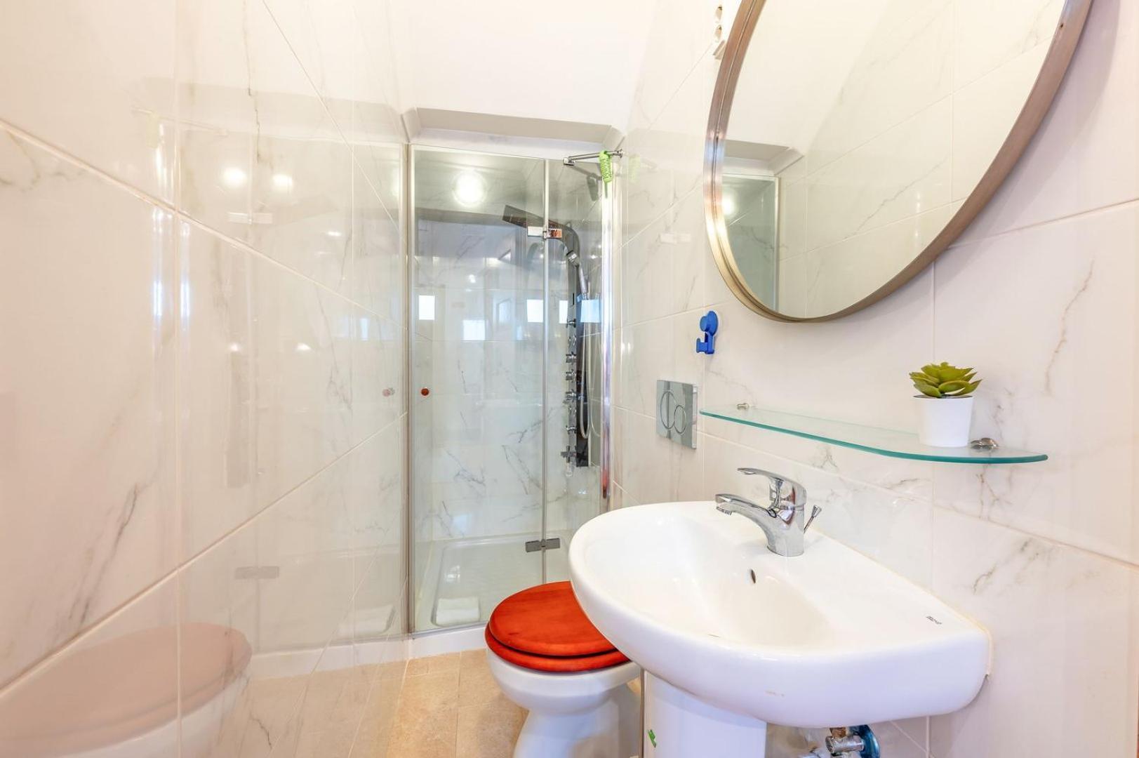 Guestready - Lovely Landscape In Apartment
